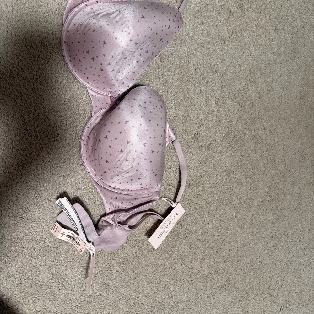 Victoria's Secret Light Purple Heart Pattern Bra